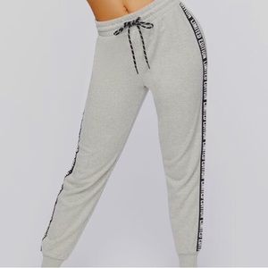 Forever 21 LIMITED EDITION grey sweats 😉☕️🩶